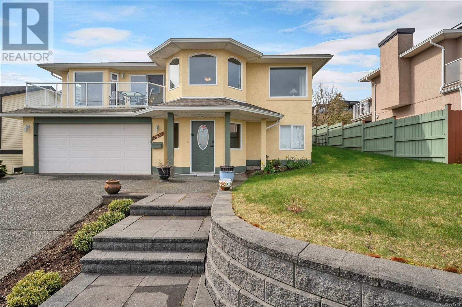 749 Bowen Dr, Campbell River real estate listing 991279