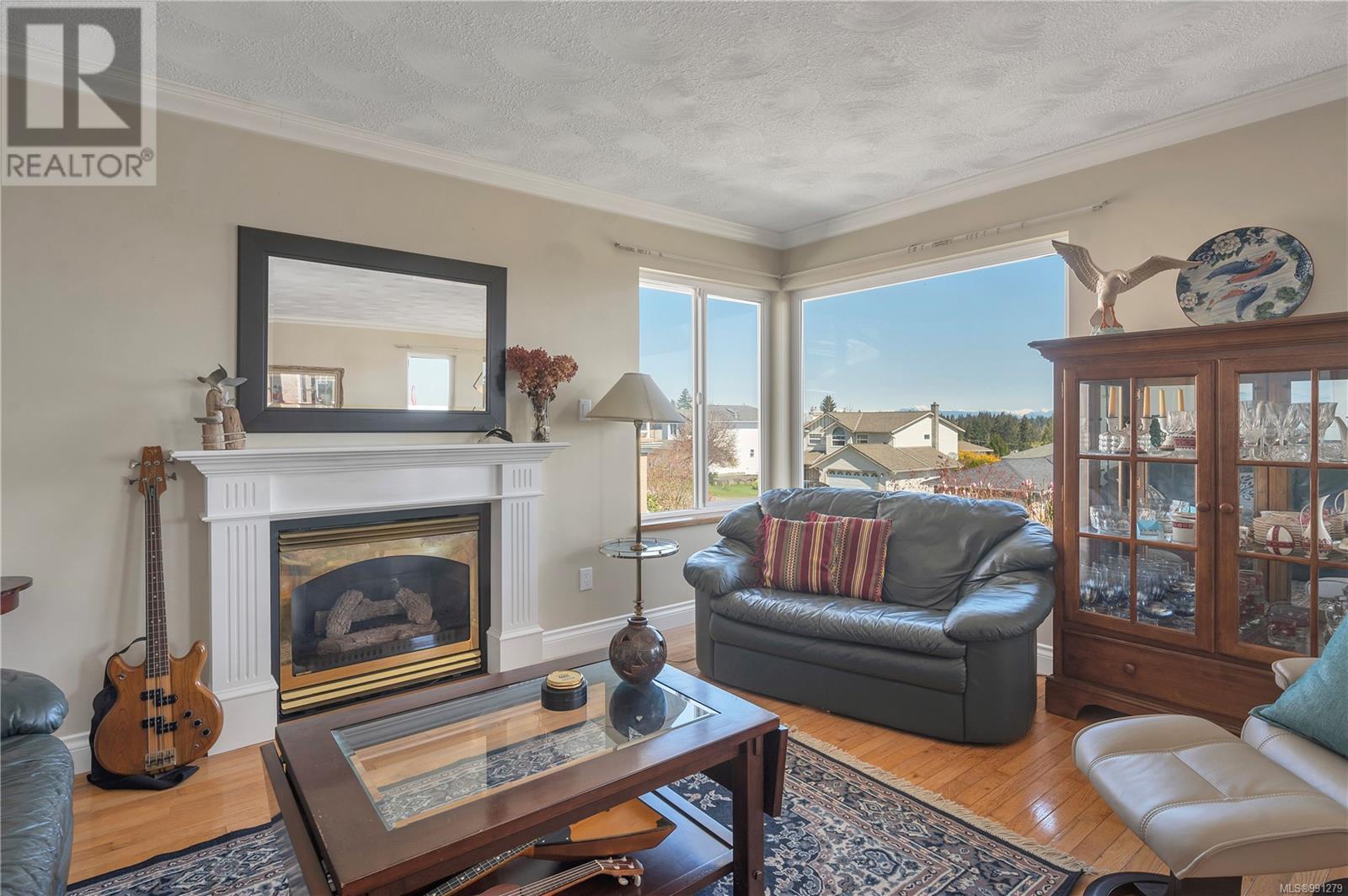 749 Bowen Dr, Campbell River real estate listing 991279