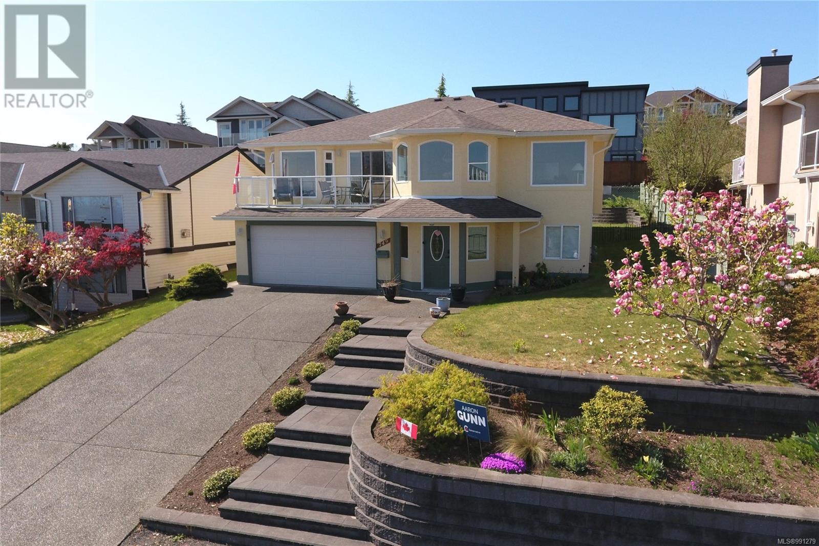 749 Bowen Dr, Campbell River real estate listing 991279
