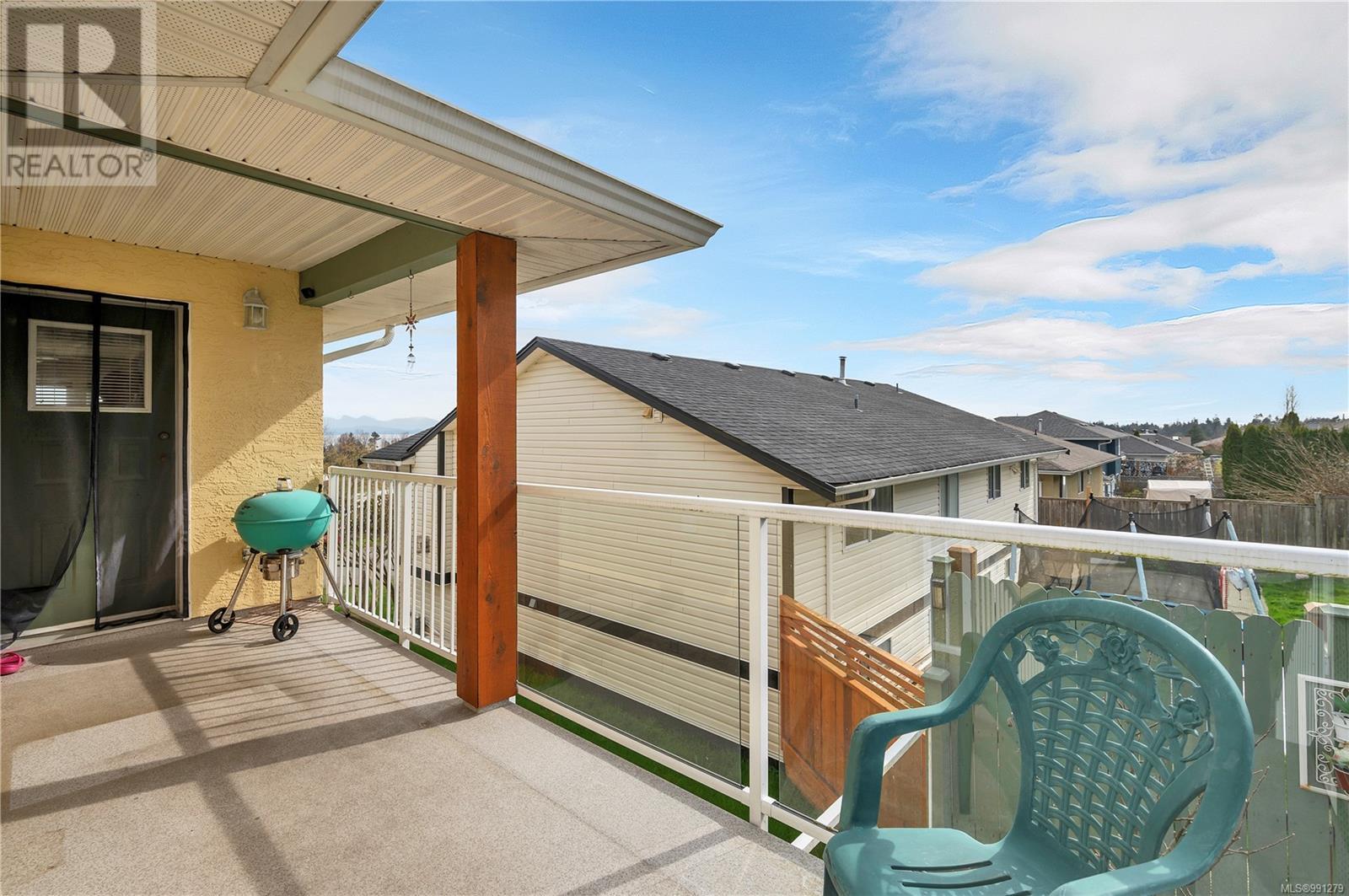 749 Bowen Dr, Campbell River real estate listing 991279