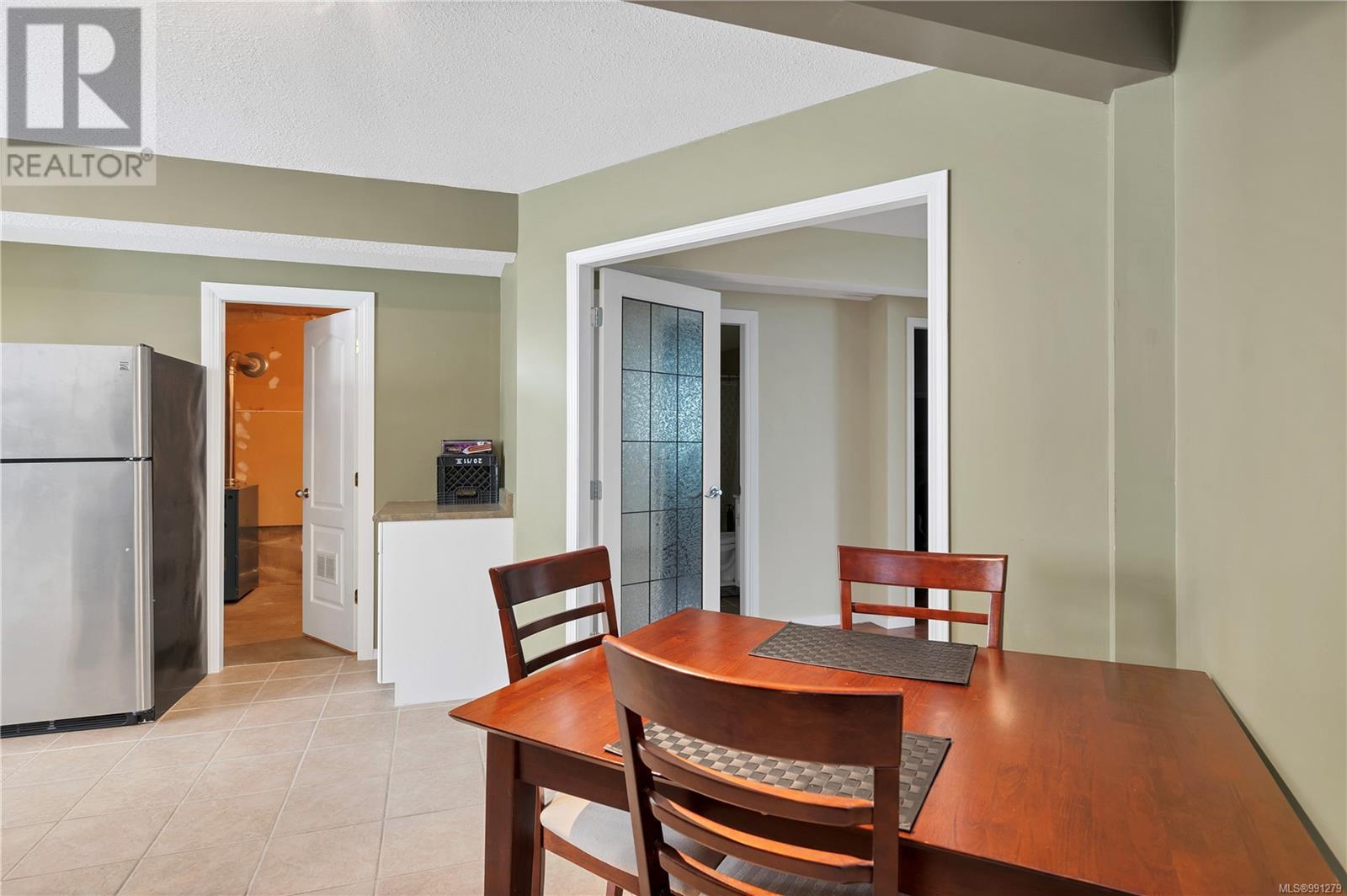 749 Bowen Dr, Campbell River real estate listing 991279