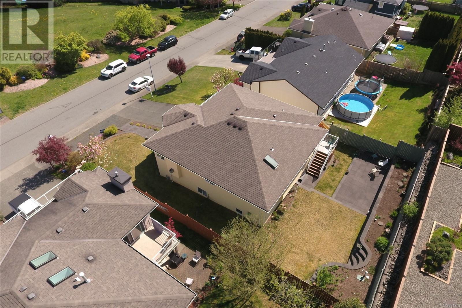 749 Bowen Dr, Campbell River real estate listing 991279