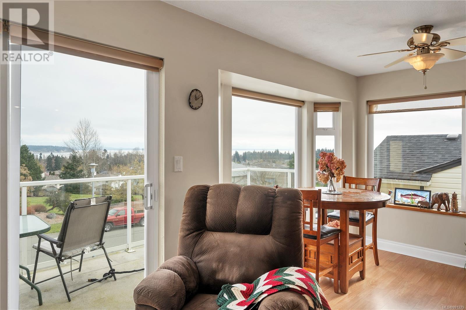 749 Bowen Dr, Campbell River real estate listing 991279