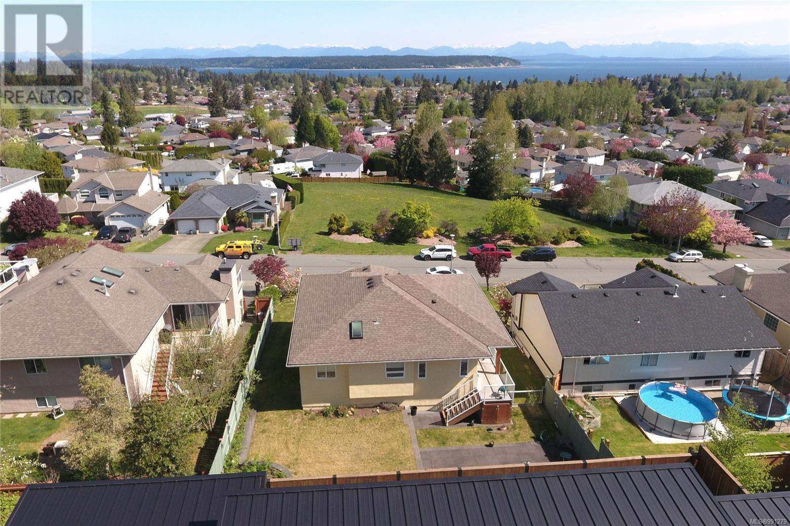 749 Bowen Dr, Campbell River real estate listing 991279