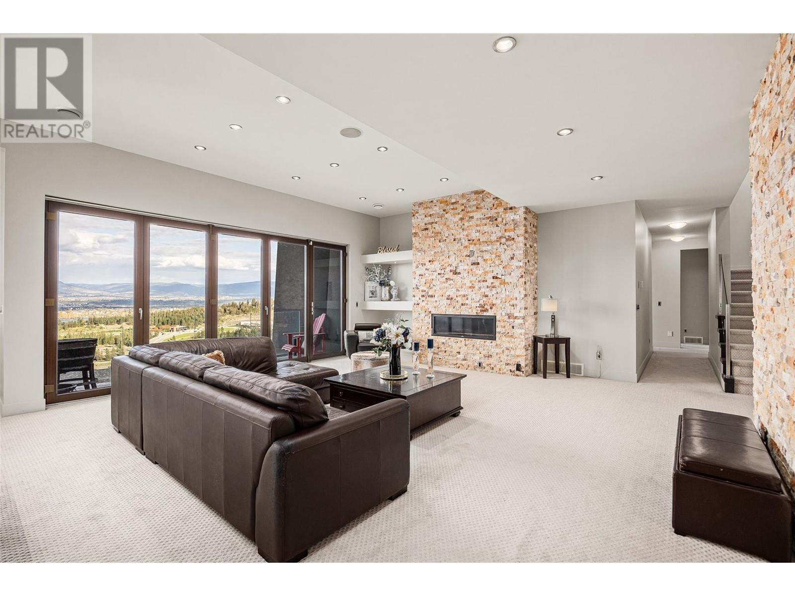  1789 Diamond View Drive, West Kelowna