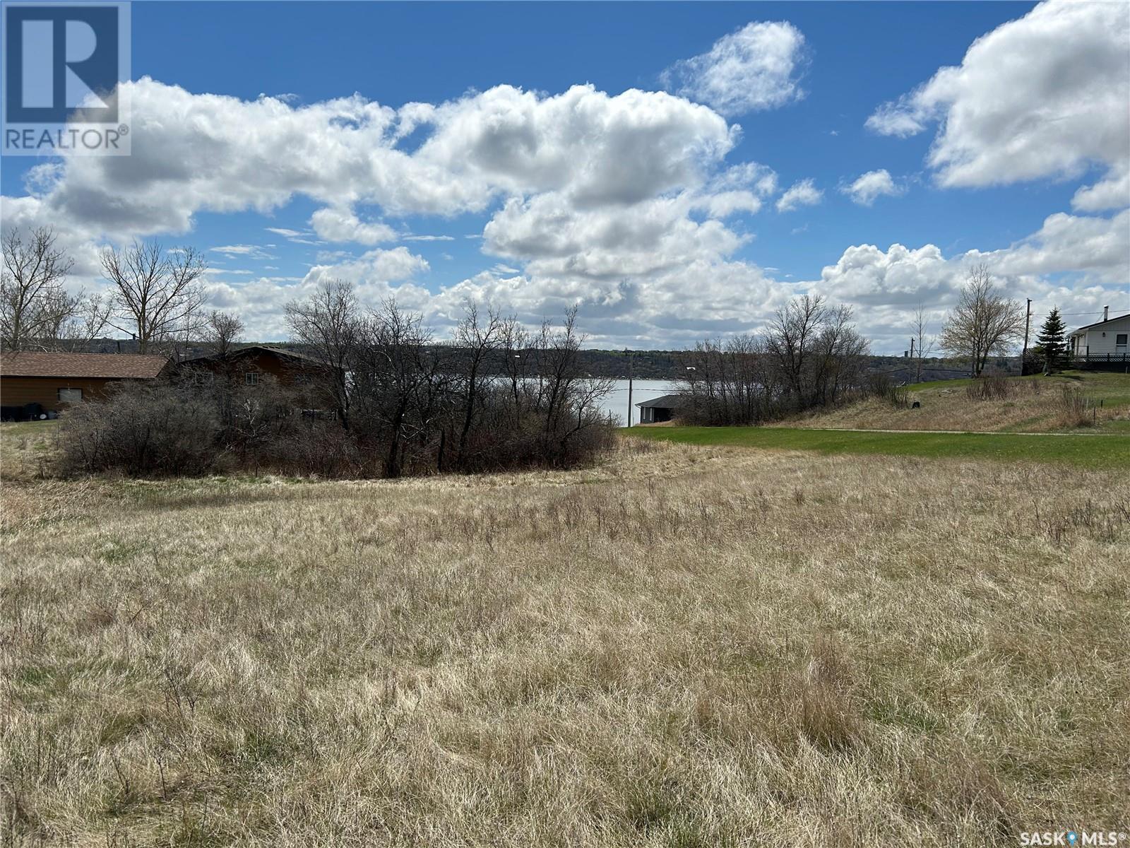 Photo 4 of 611 Zephyr Street, Saskatchewan Beach SK