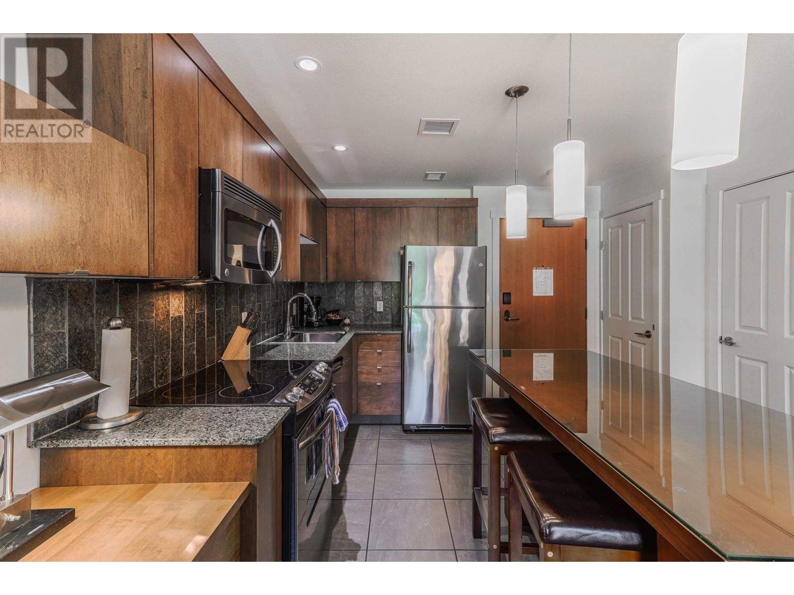 400 Stemwinder Drive Unit# 313, Kimberley