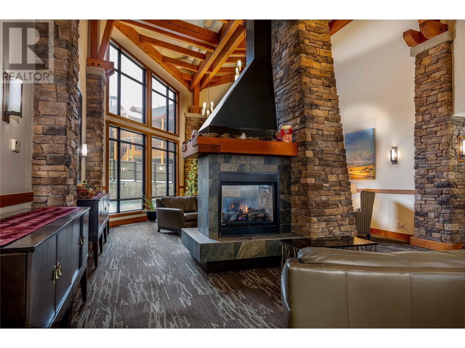 400 Stemwinder Drive Unit# 313, Kimberley