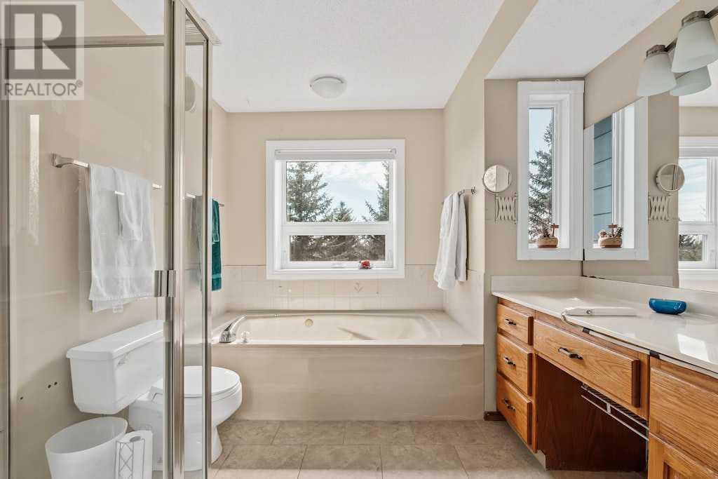 Single Family House for Sale in  Evergreen Gardens SW Evergreen Calgary 