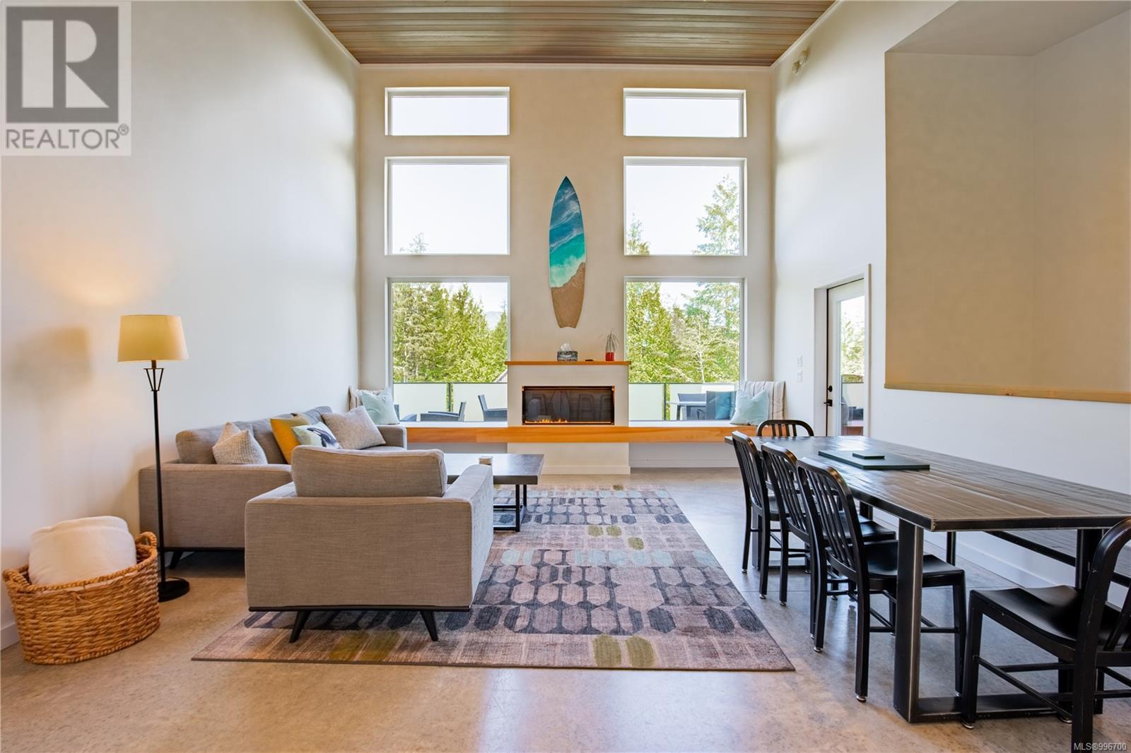 571 Gibson St, Tofino