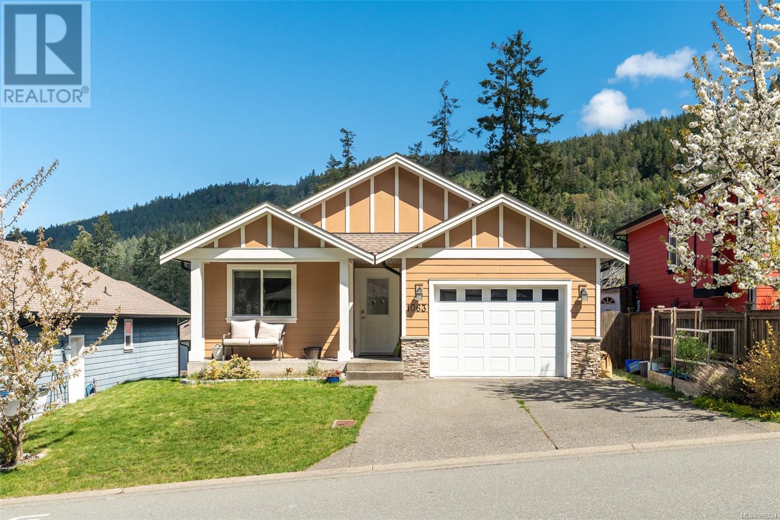 1063 Fitzgerald Rd, Shawnigan Lake