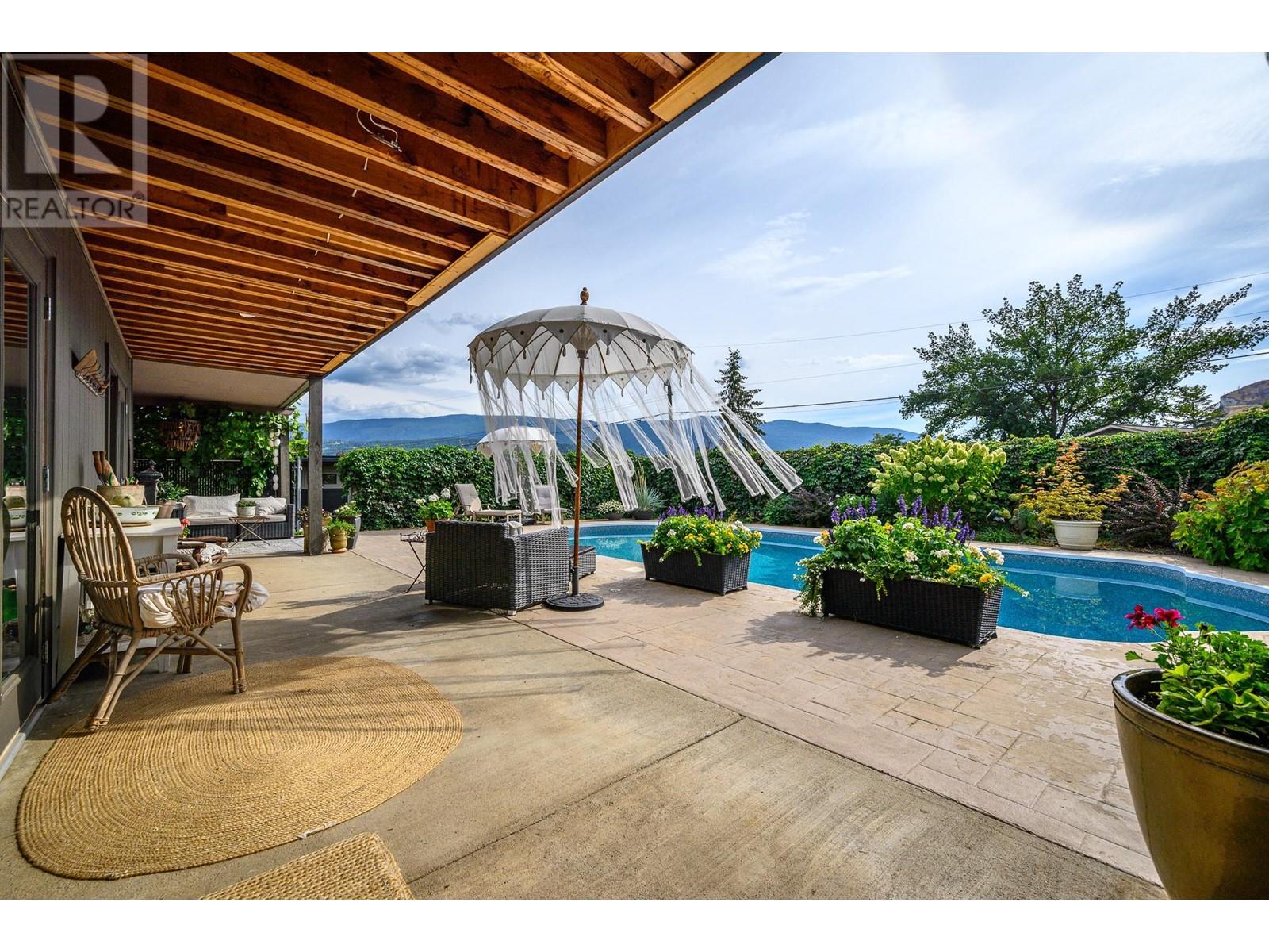 8600 Fitzmaurice Drive, Coldstream