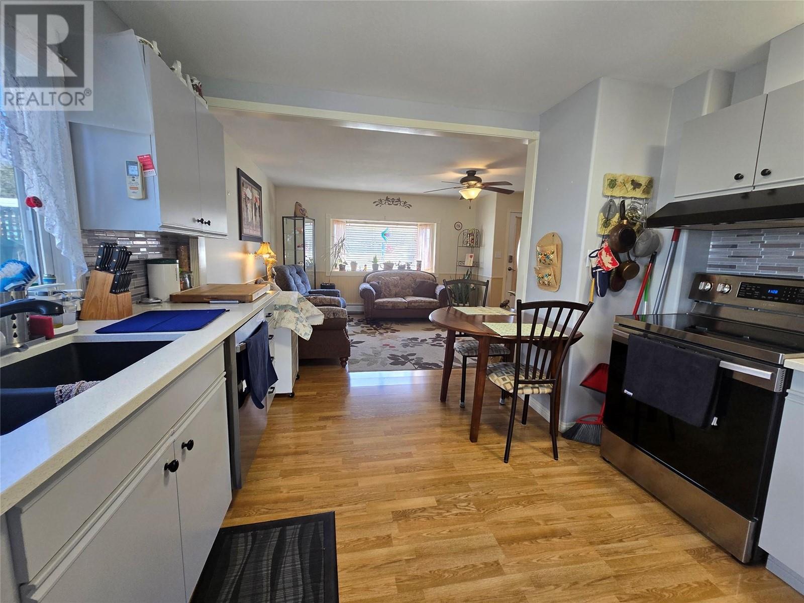 7816 89th Street, Osoyoos