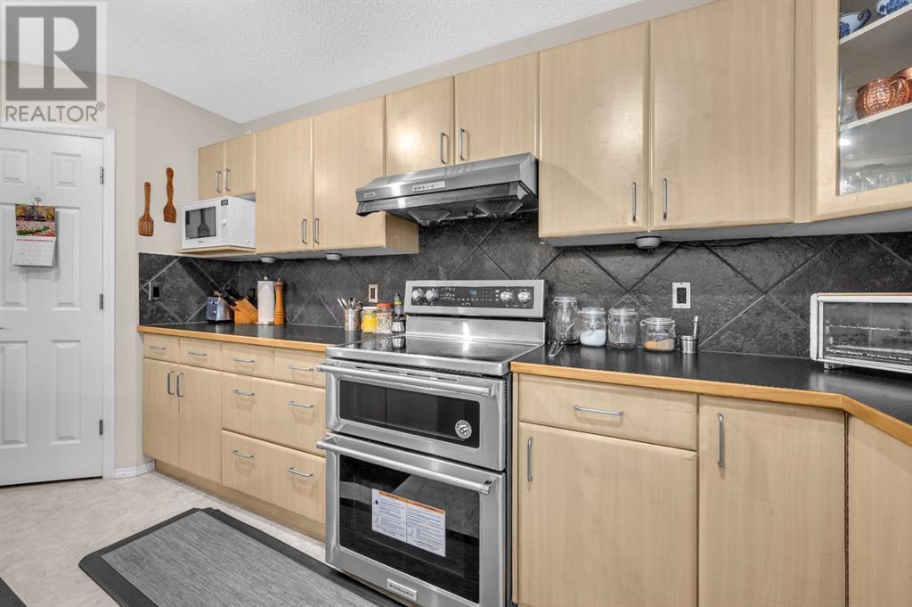 Single Family House for Sale in  Taravista Street NE Taradale Calgary 