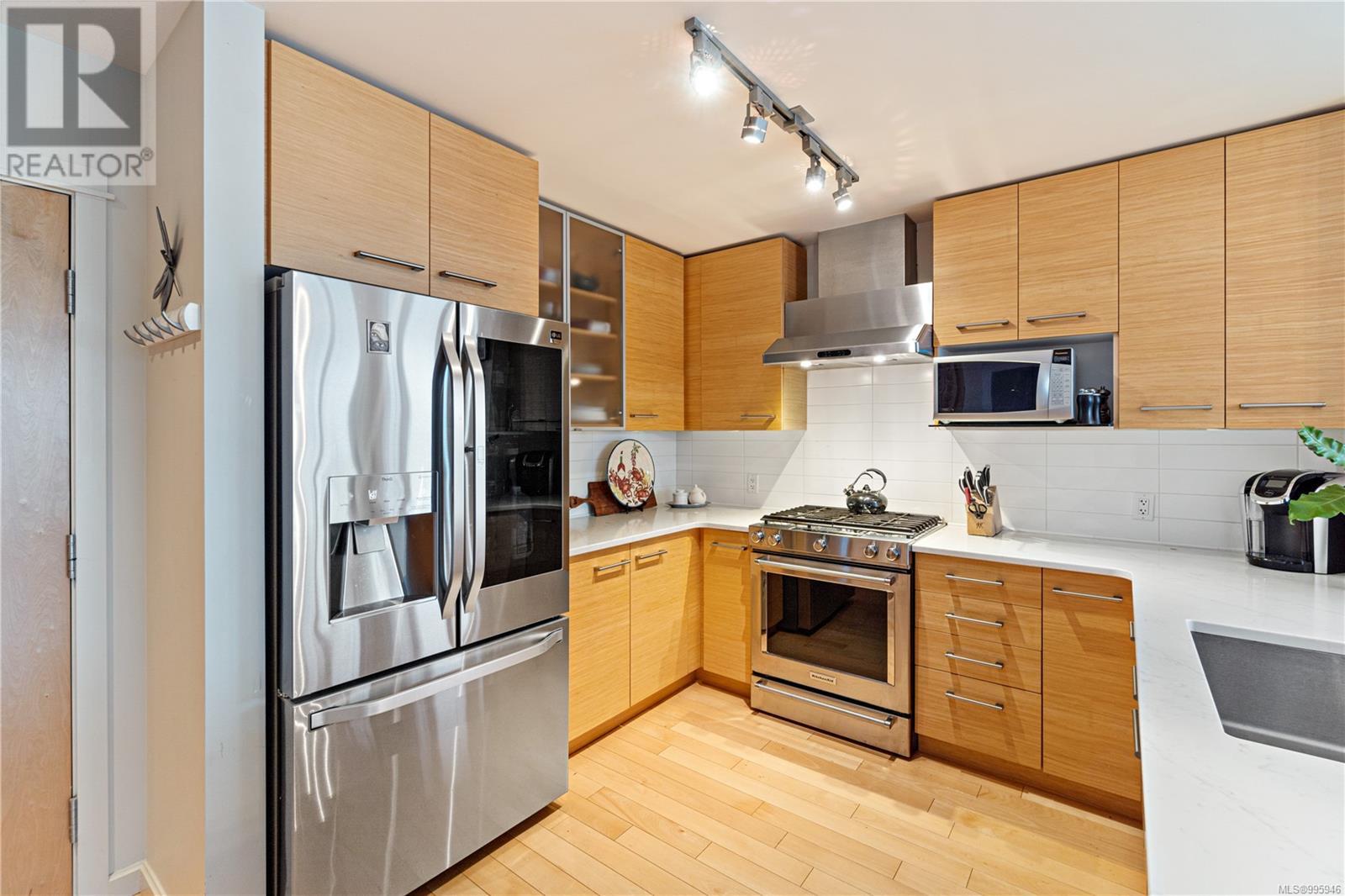 Photo 18 of 1302 38 Front St, Nanaimo BC