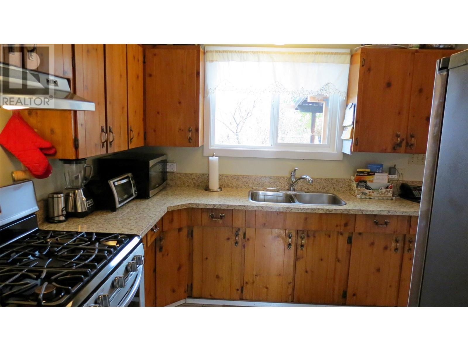  5615 McClure Road, Vernon