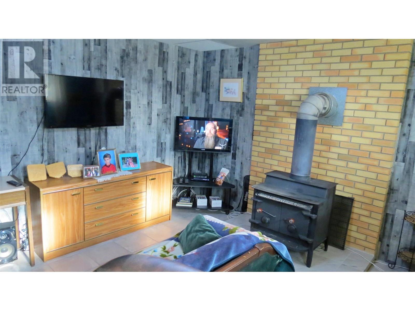 5615 McClure Road, Vernon