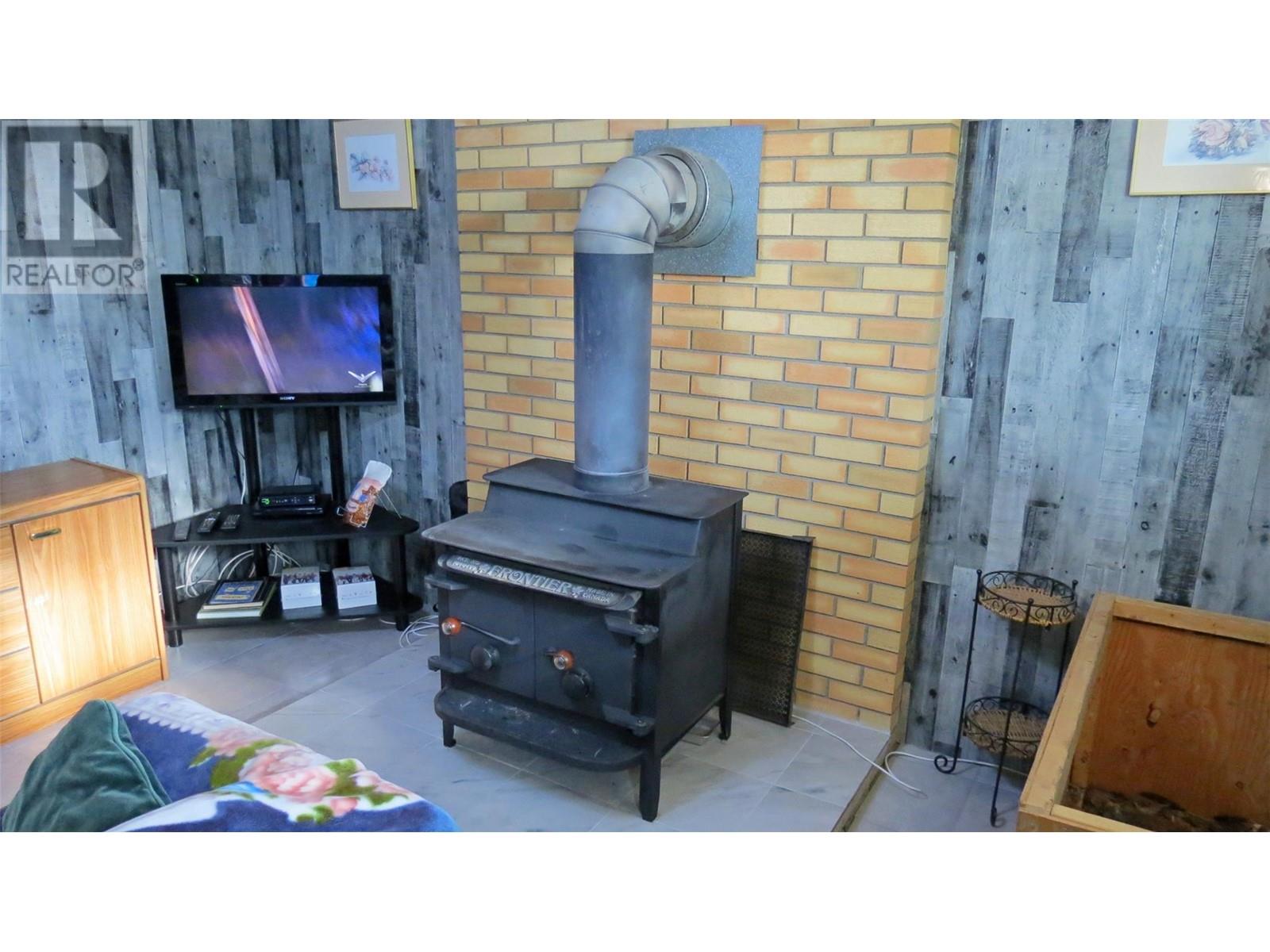  5615 McClure Road, Vernon