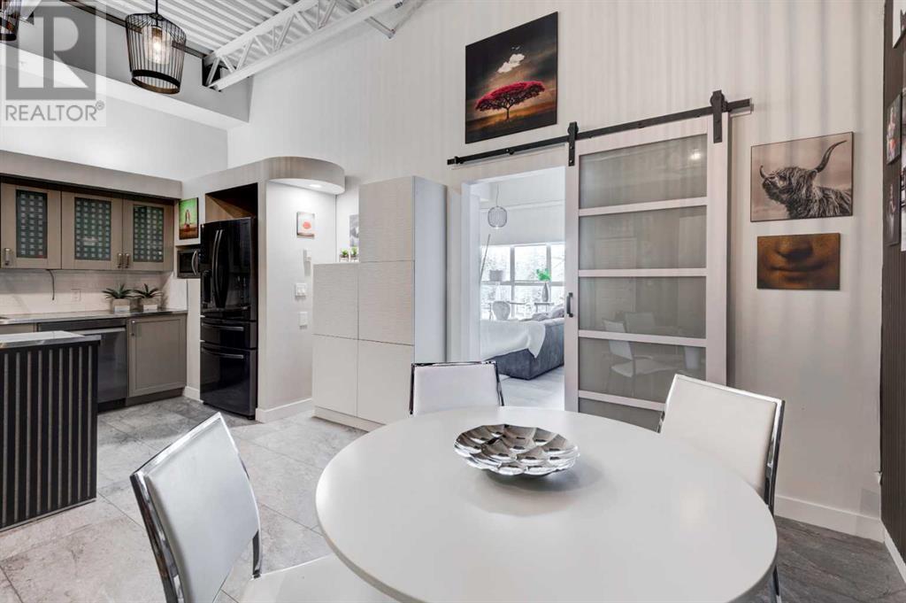 Single Family House Loft for Sale in   Glamis Drive SW Glamorgan Calgary 