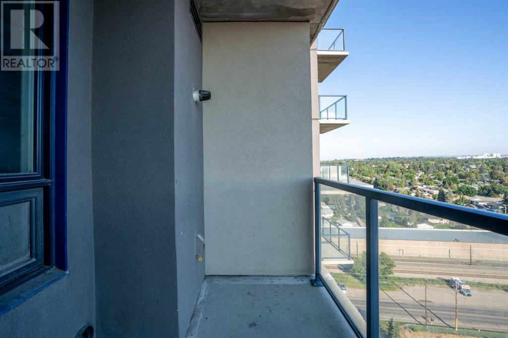 Single Family House for Sale in   Horton Road SW Haysboro Calgary 