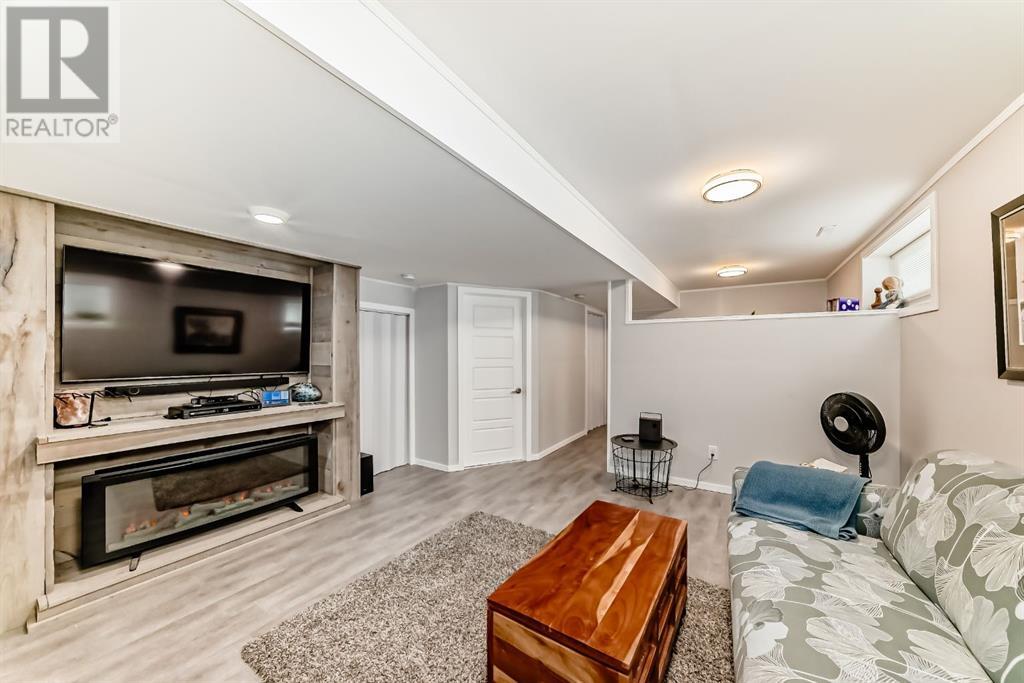 55 Sunrise Way, Cochrane
