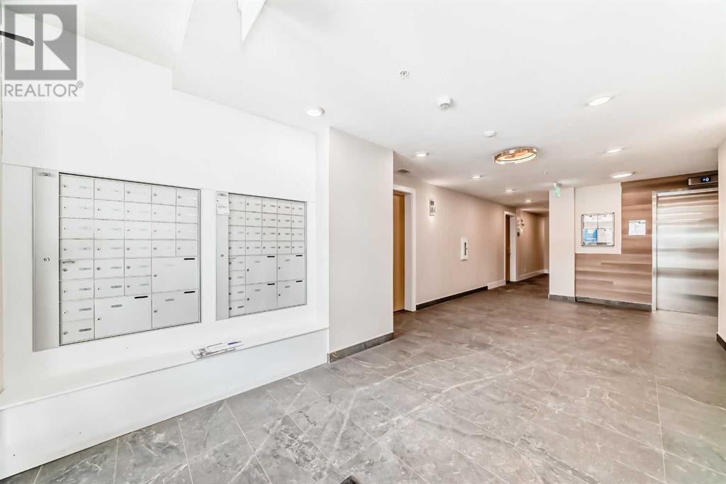 Single Family House Multi-level for Sale in    Avenue SW Scarboro Calgary 