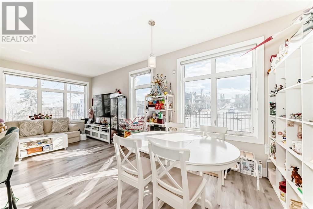 Single Family House Multi-level for Sale in    Avenue SW Scarboro Calgary 