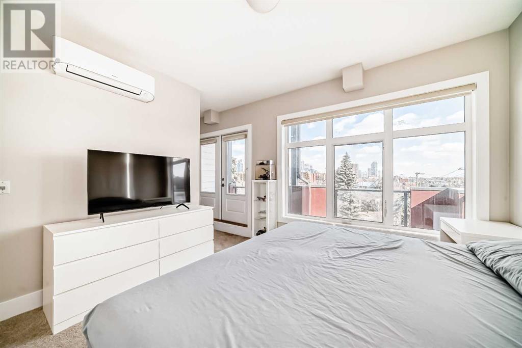 Single Family House Multi-level for Sale in    Avenue SW Scarboro Calgary 
