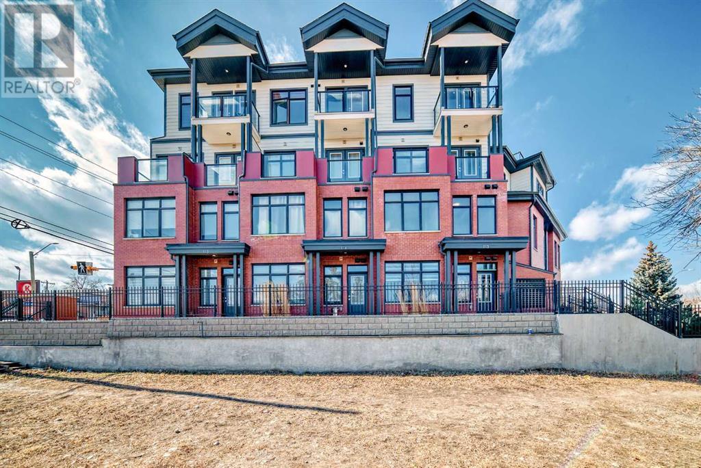 Single Family House Multi-level for Sale in    Avenue SW Scarboro Calgary 