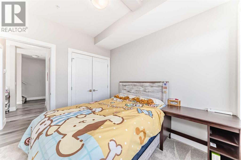 Single Family House Multi-level for Sale in    Avenue SW Scarboro Calgary 