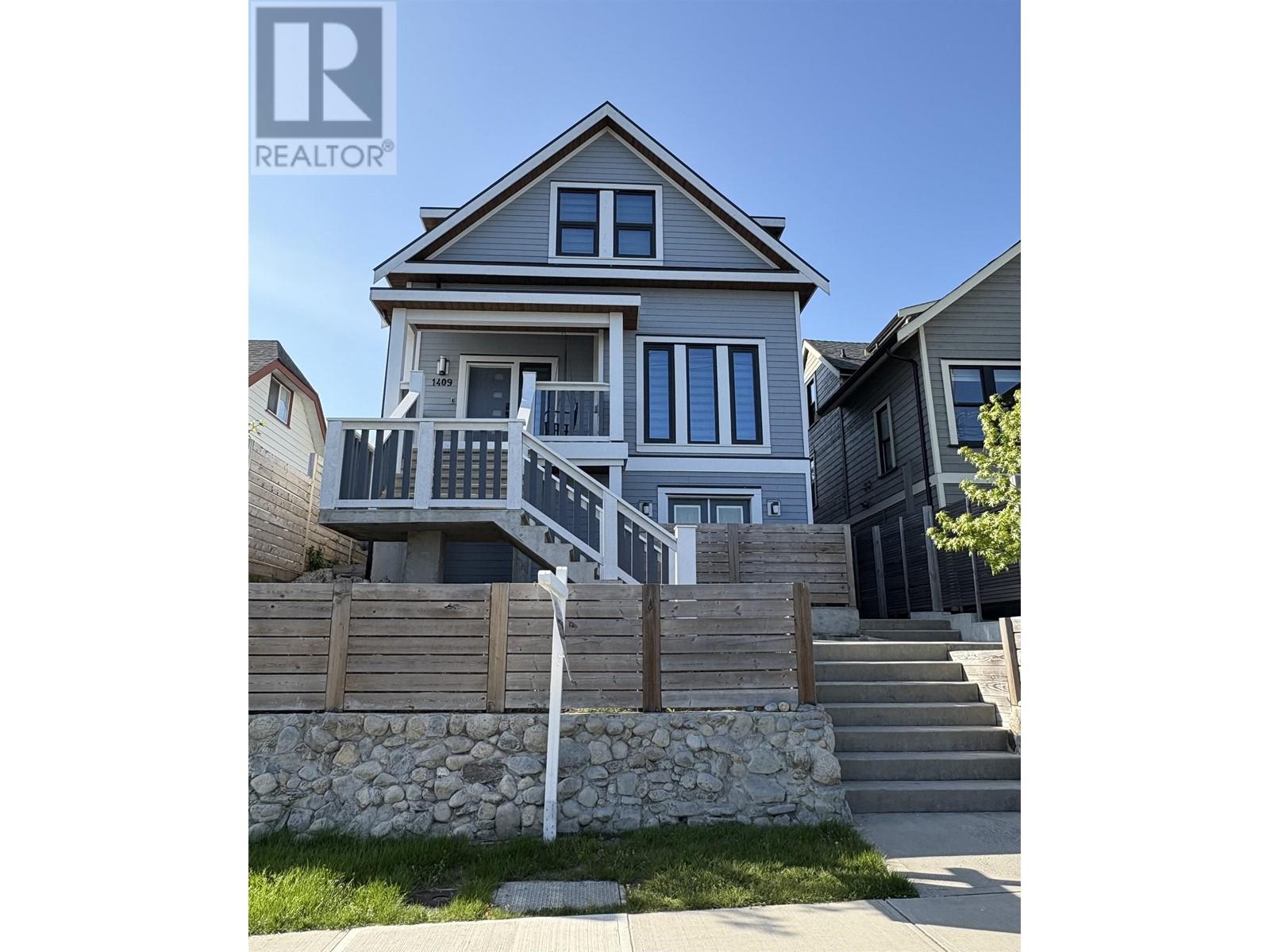 1409 SIXTH AVENUE, New Westminster