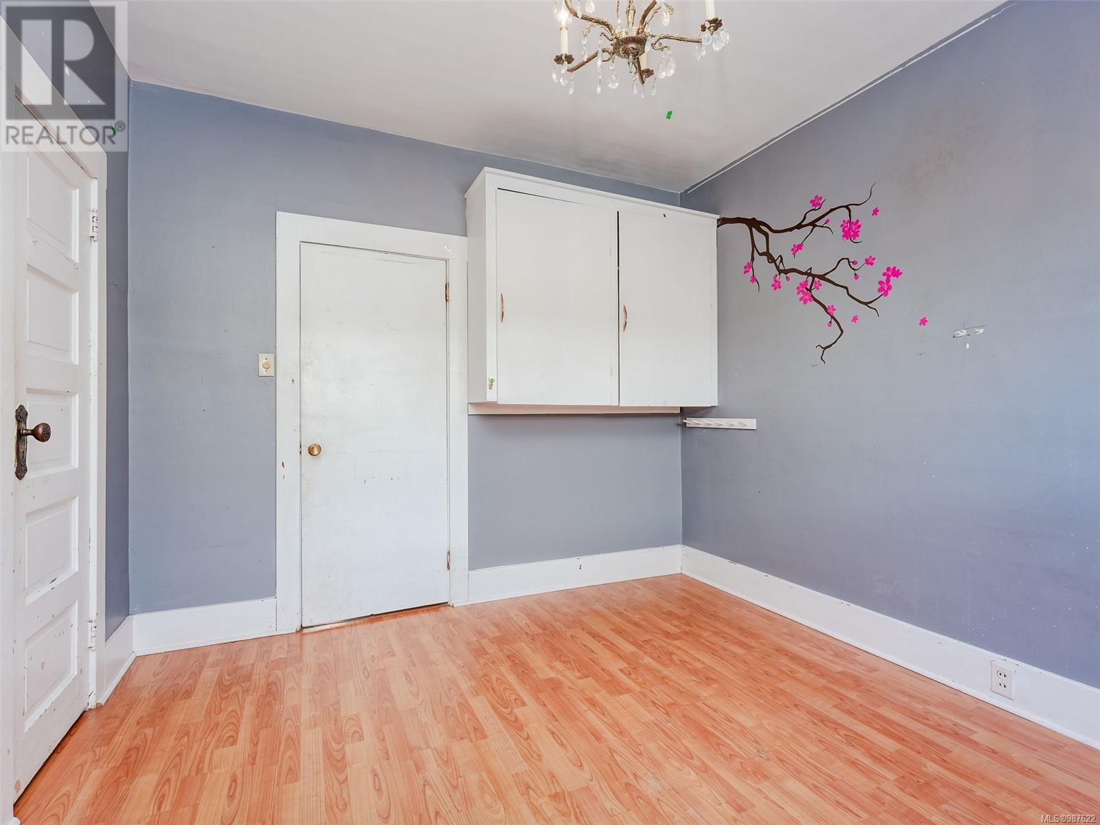  2398 Florence Street, Oak Bay