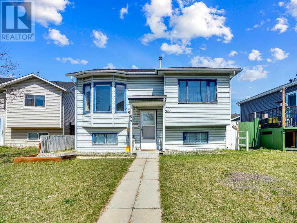 Single Family House Bi-level for Sale in  Falshire Close NE Falconridge Calgary 
