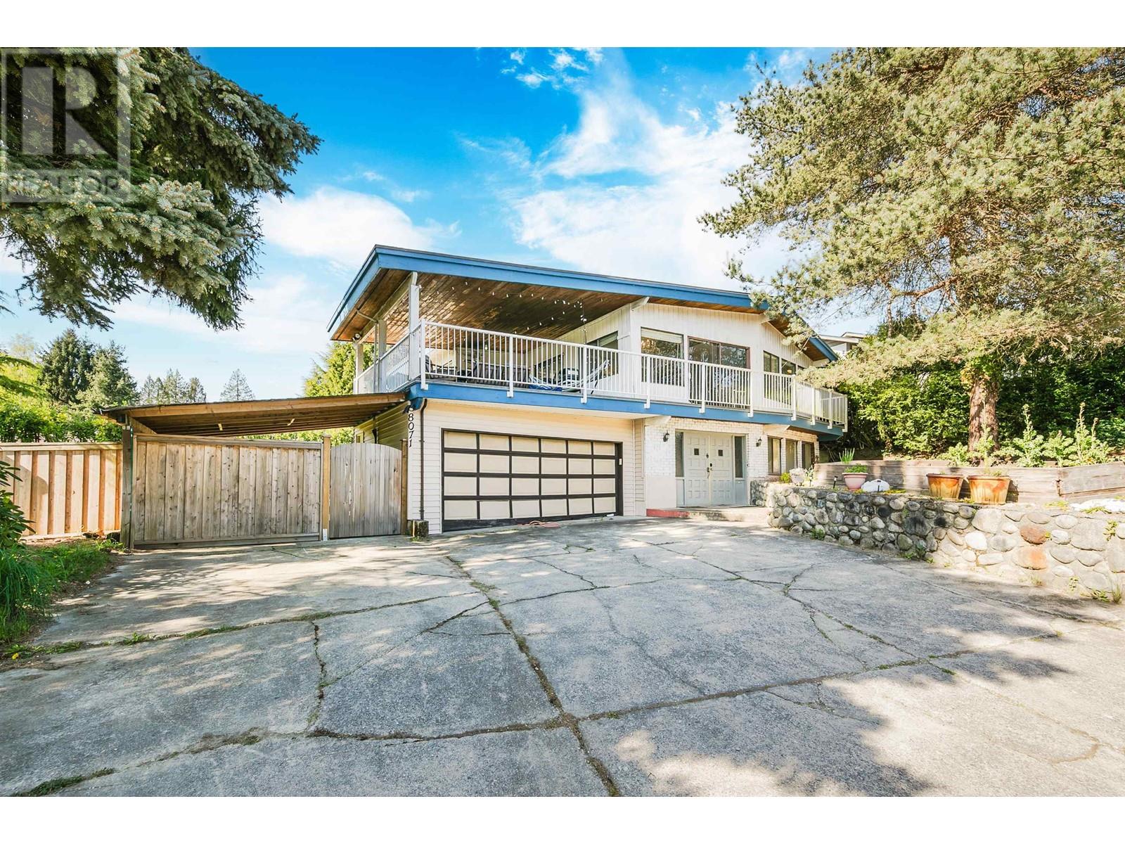 Photo 1 of 8071 Greenlake Place, Burnaby BC