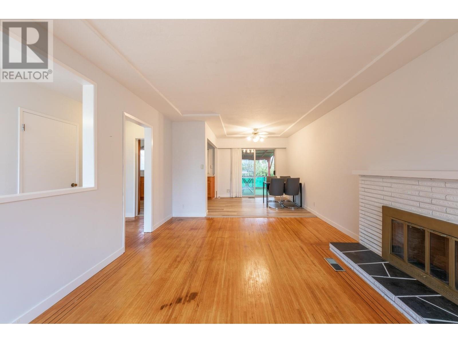 3141 YORK STREET, Port Coquitlam real estate listing R2994393