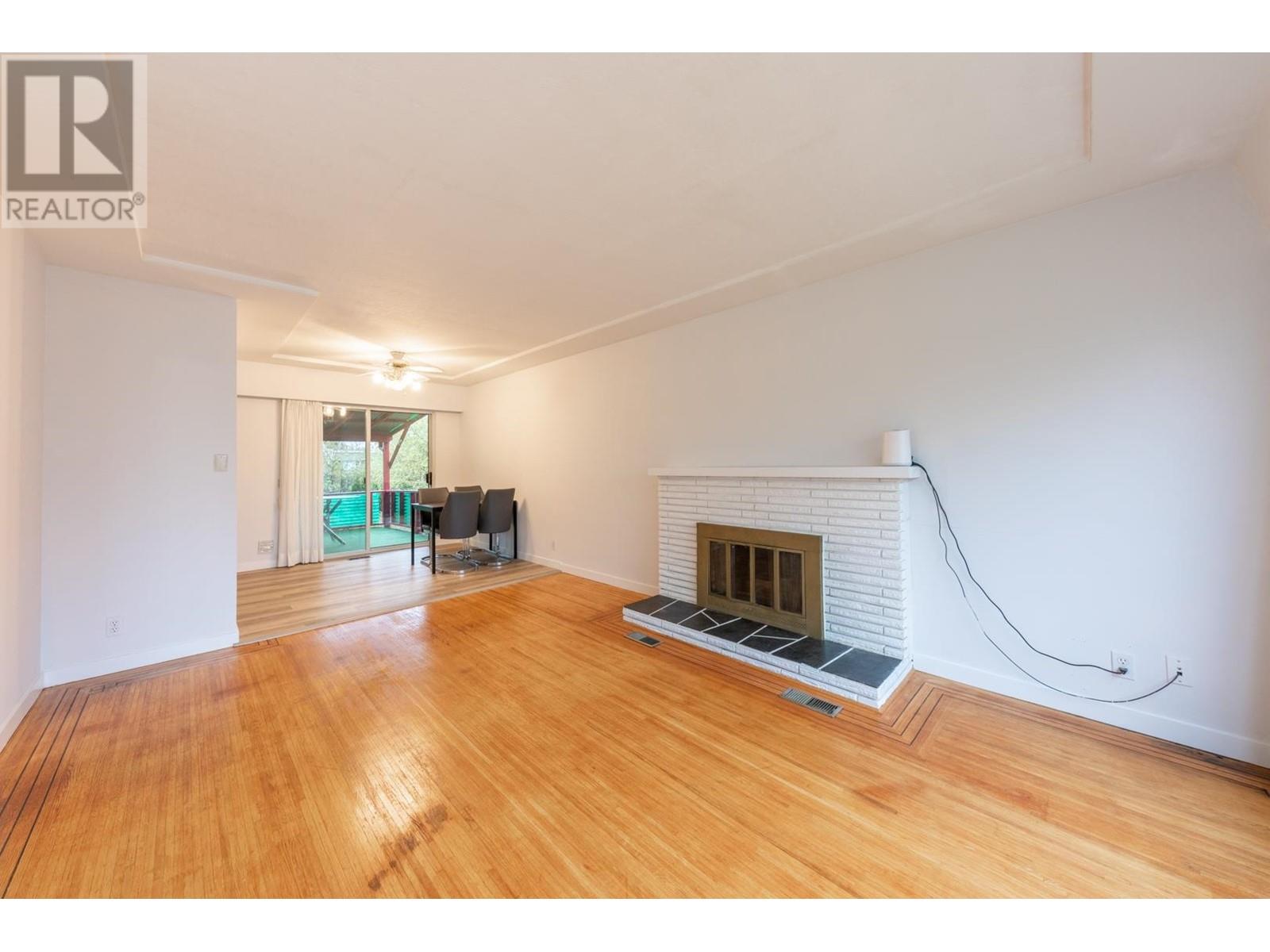 3141 YORK STREET, Port Coquitlam real estate listing R2994393