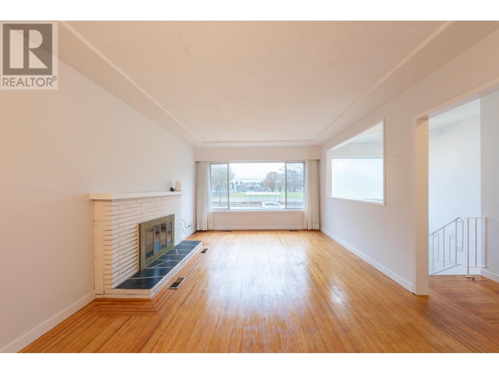 3141 YORK STREET, Port Coquitlam real estate listing R2994393