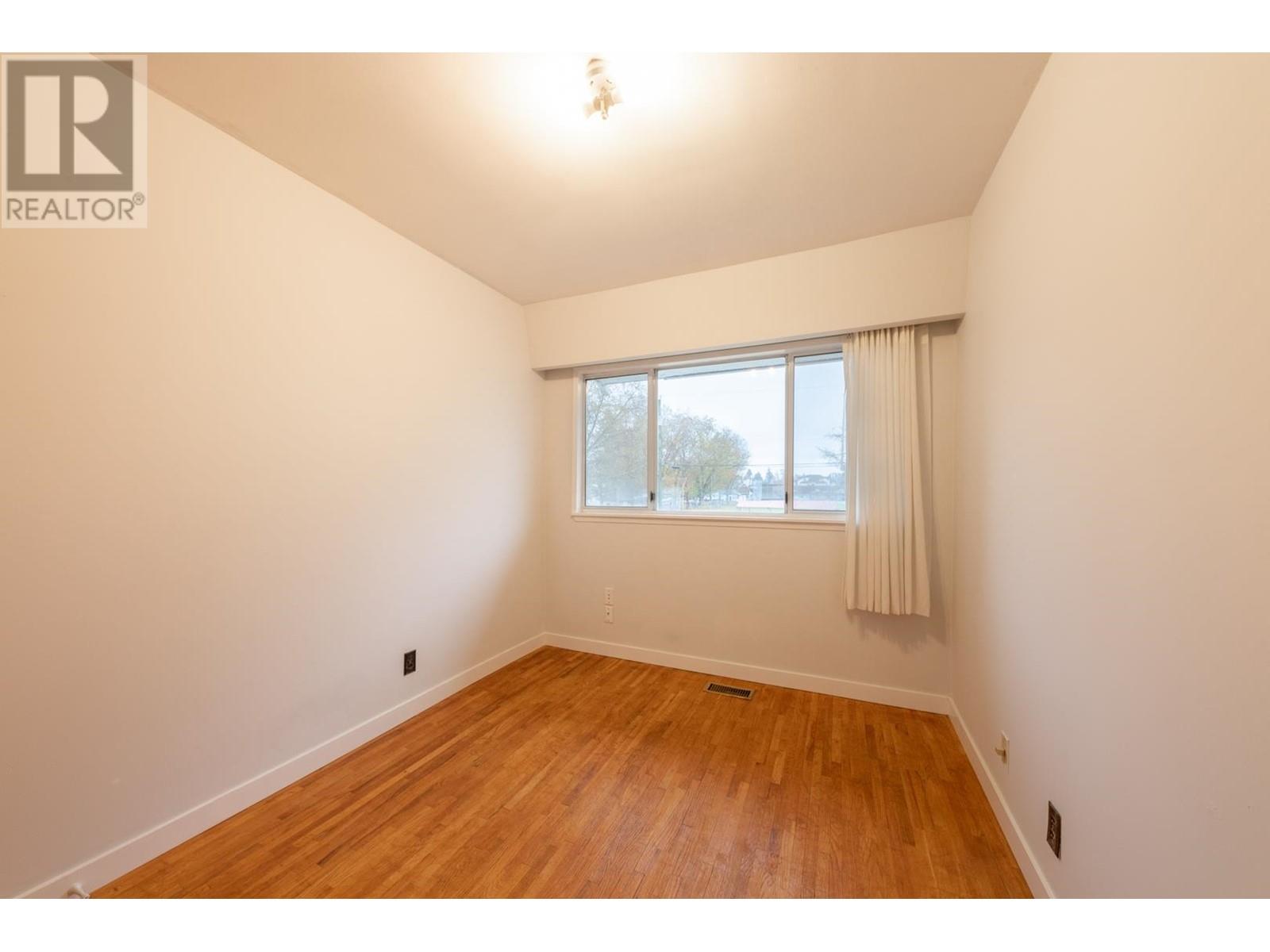 3141 YORK STREET, Port Coquitlam