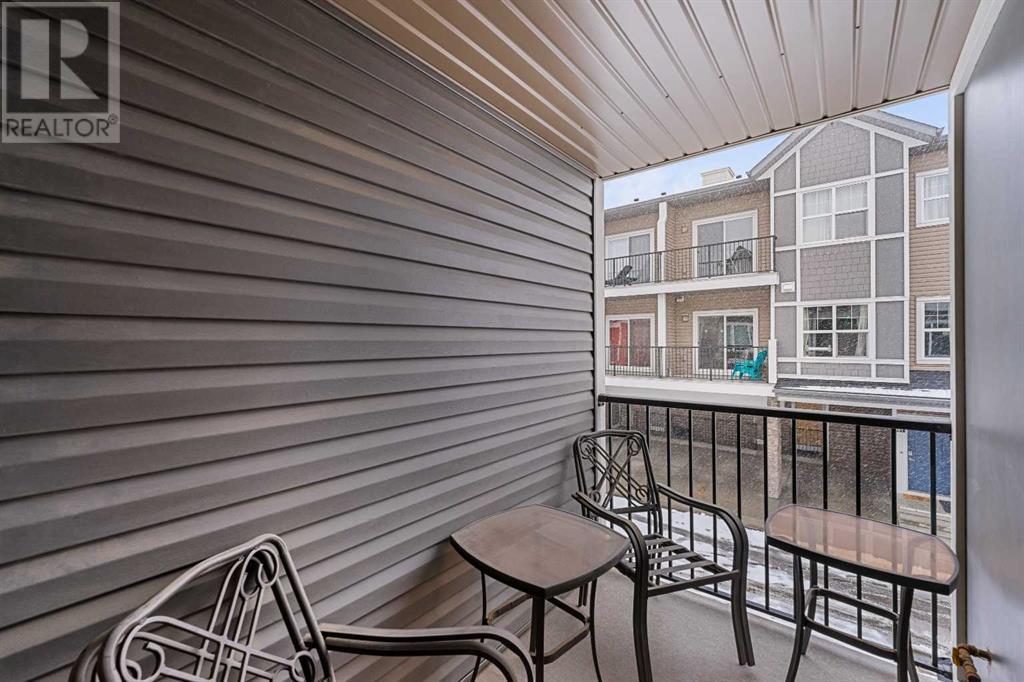 250 Fireside View, Cochrane