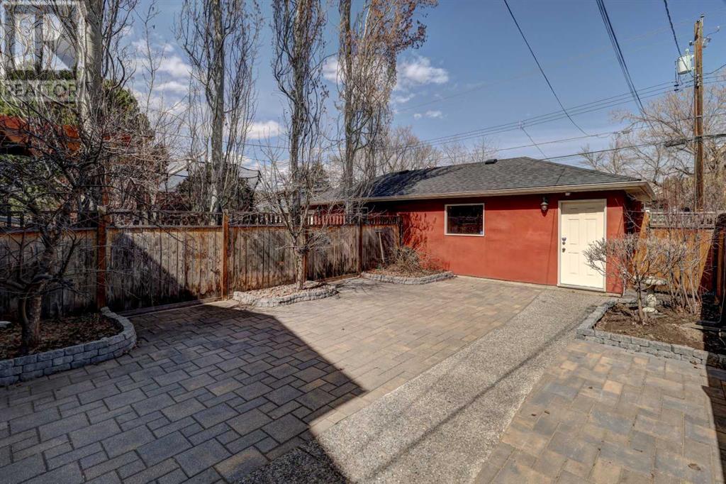 Single Family House for Sale in   Avenue NW Hillhurst Calgary 