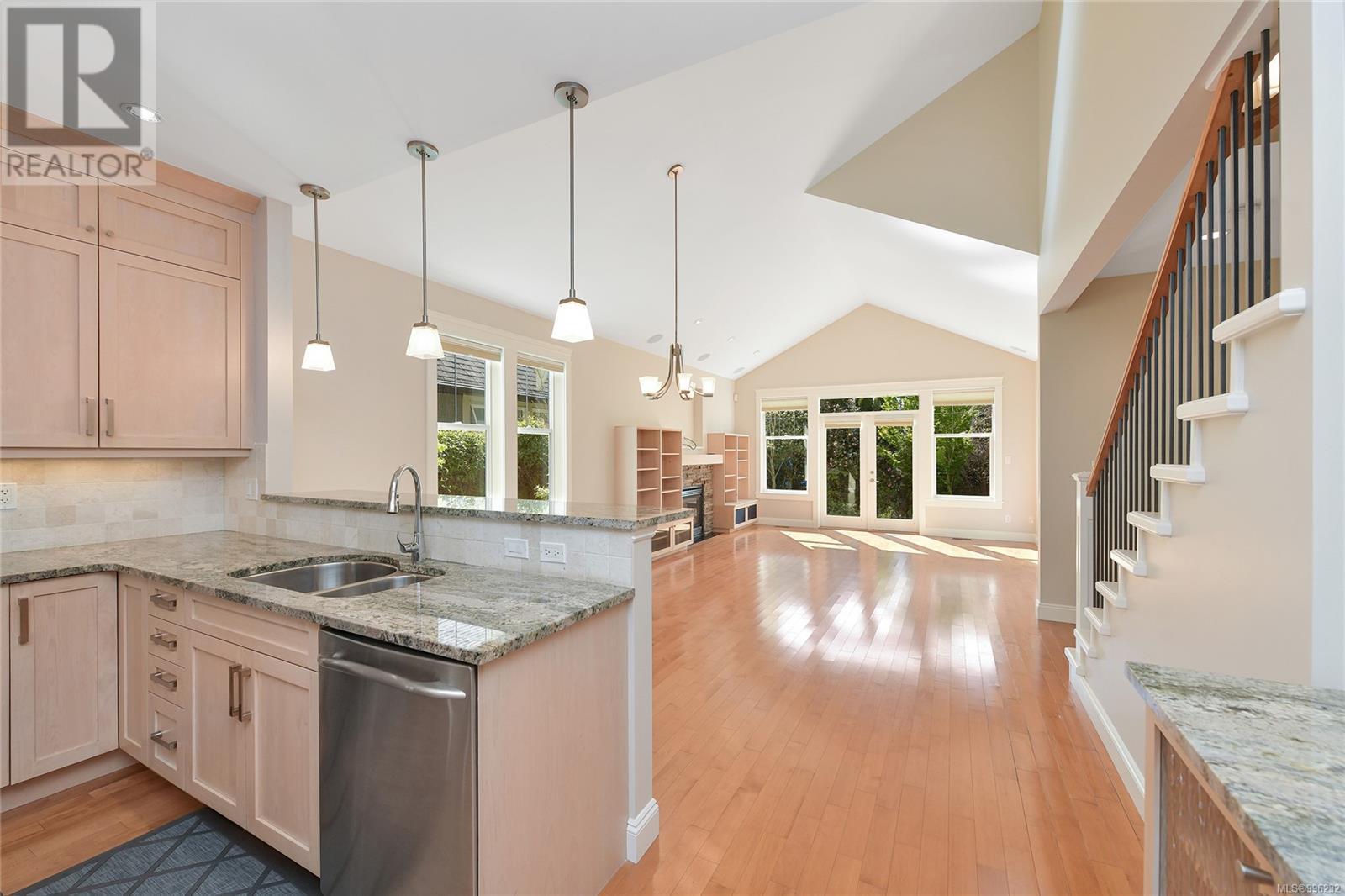  4014 Providence Place, Saanich