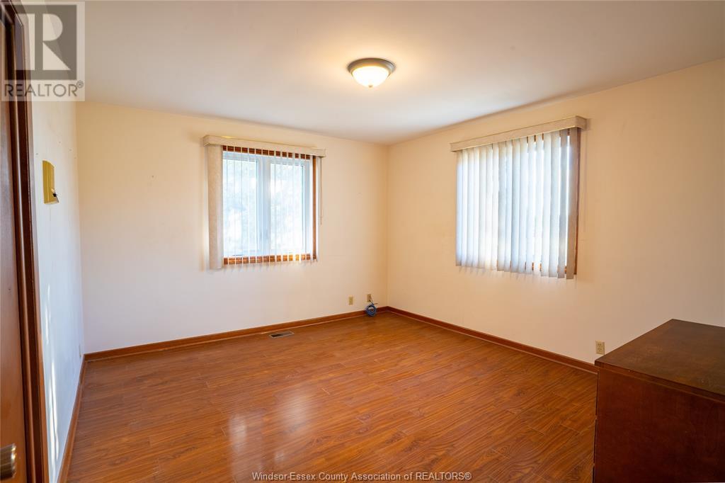 Photo 5 of 408 Mersea Rd 3, Leamington ON