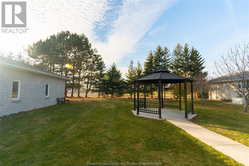 Photo 47 of 408 Mersea Rd 3, Leamington ON