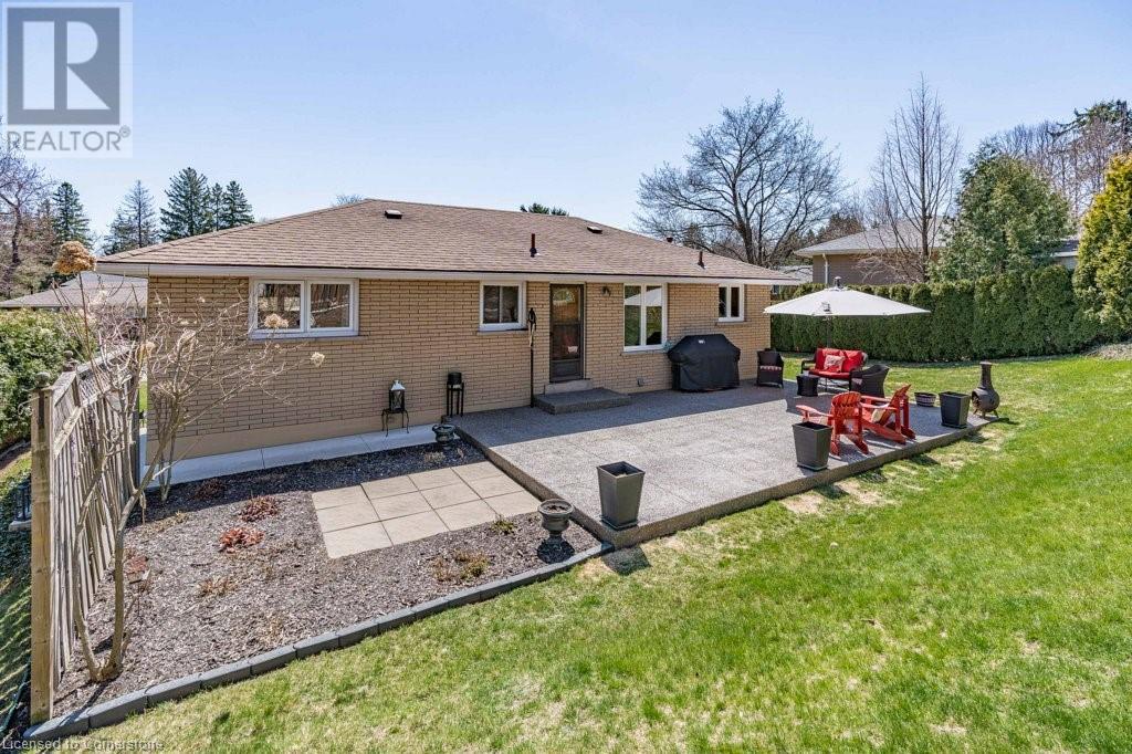 Photo 31 of 77 Hill Crest, Ancaster ON