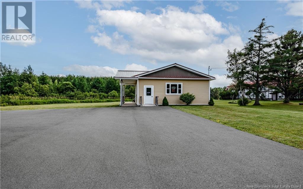 Photo 4 of 9586 Main Street, Richibucto NB