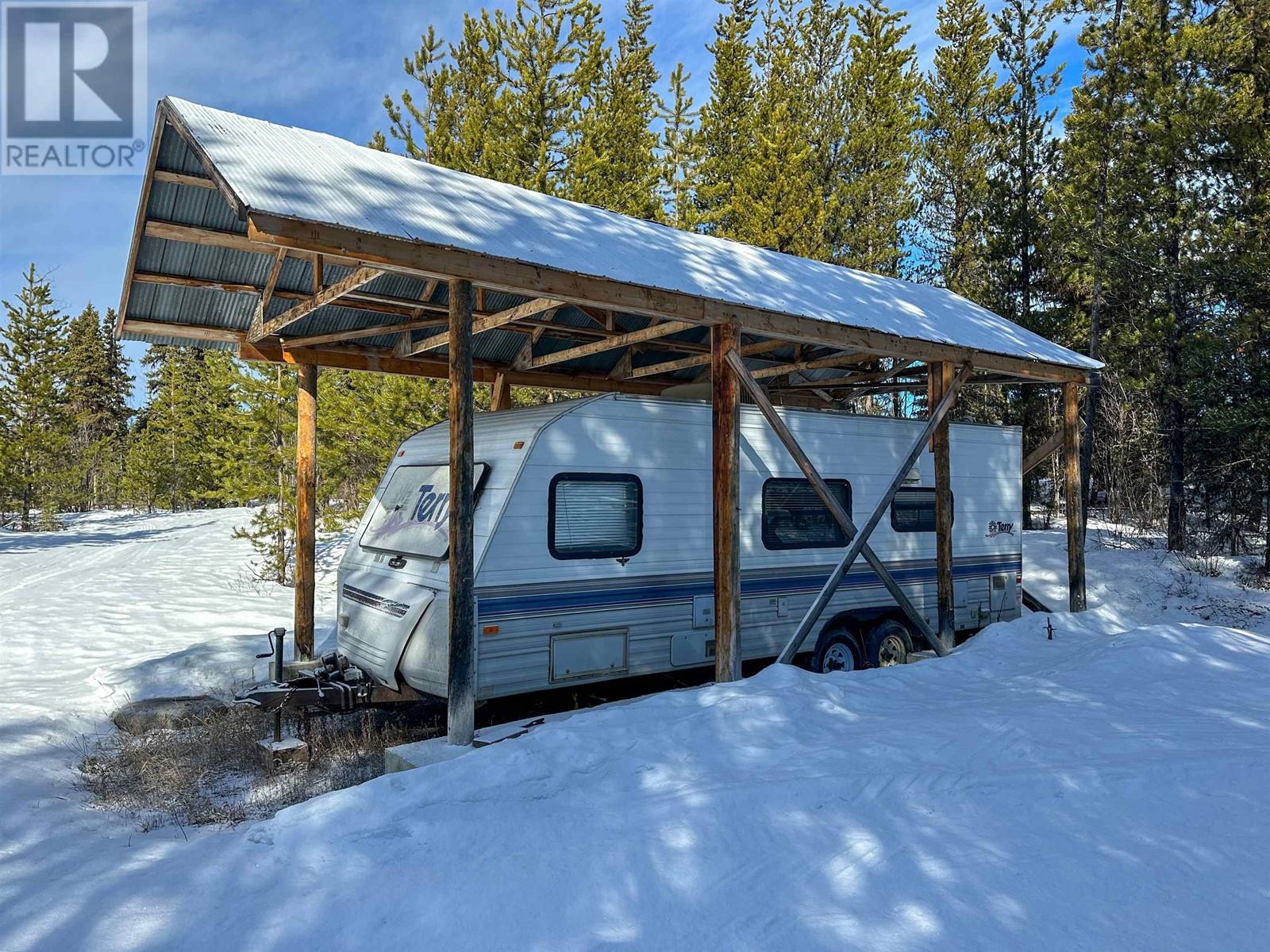 15053 NICKOL ROAD, Vanderhoof