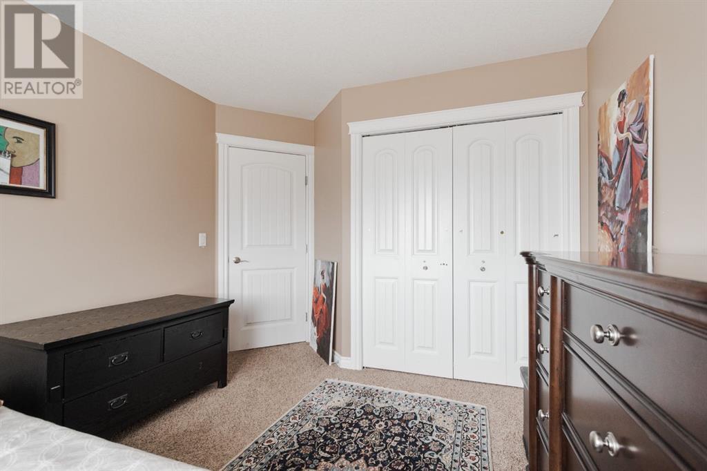 108 Grebe Road, Fort McMurray