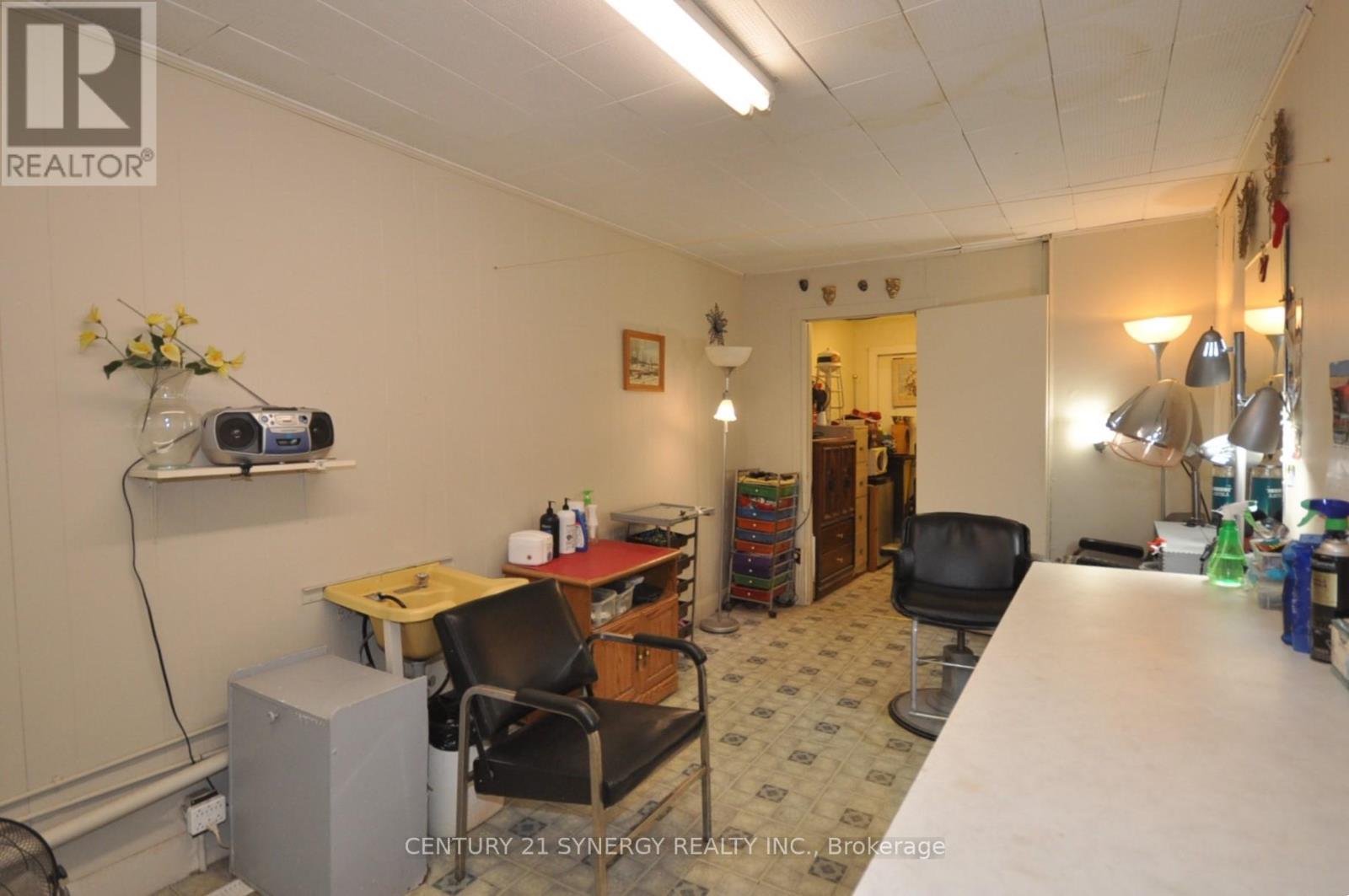 Photo 11 of 14 Beckwith Street N, Smiths Falls ON