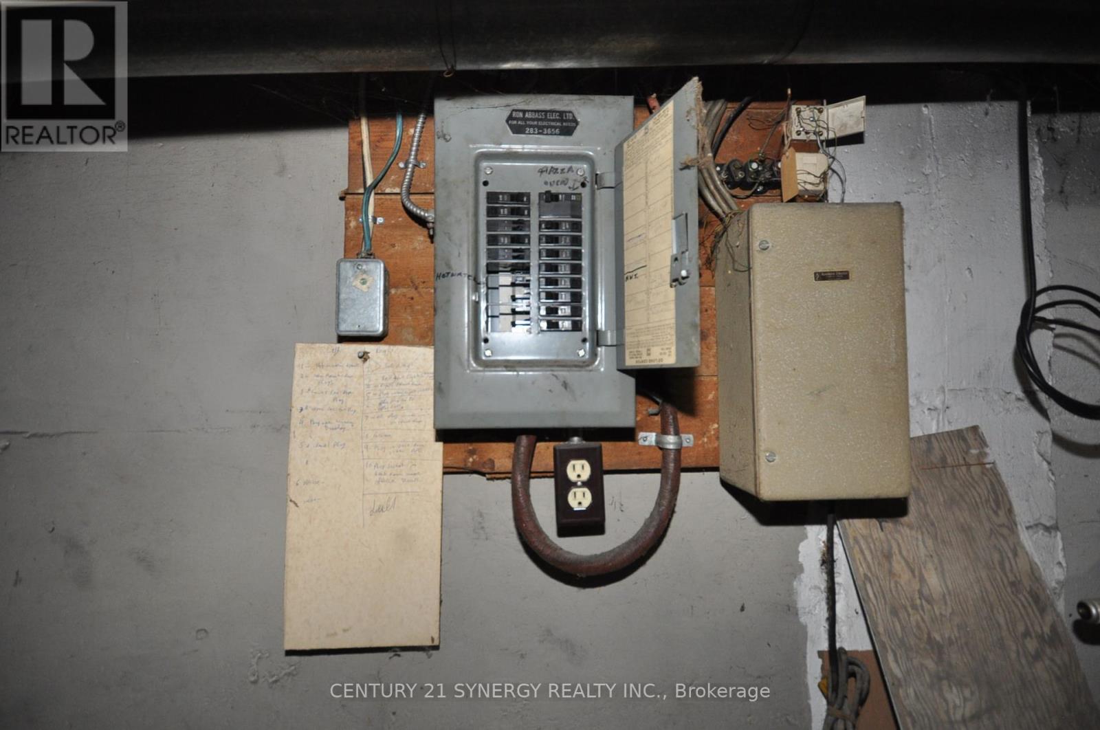 Photo 20 of 14 Beckwith Street N, Smiths Falls ON