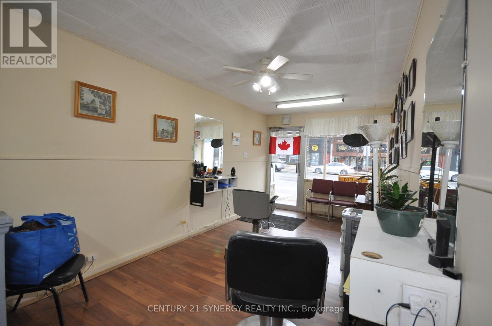 Photo 5 of 14 Beckwith Street N, Smiths Falls ON